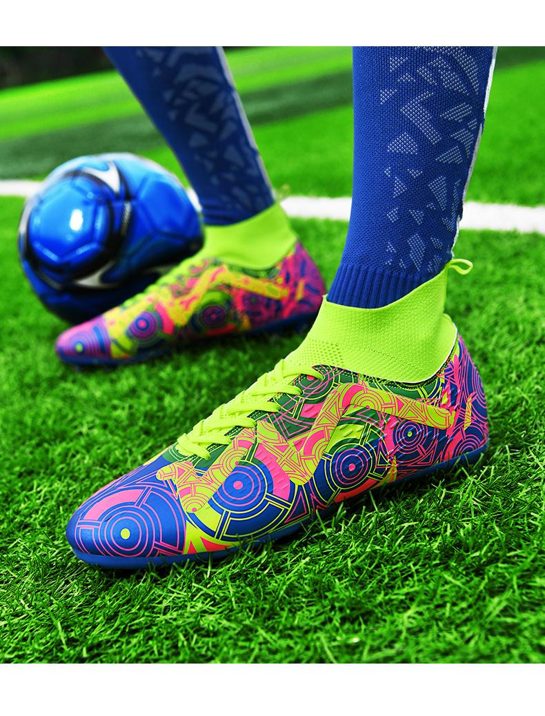 Product Introduction of （SIZE 33-46）Ready Stock Unisex Plus Size Football Shoes Outdoor Futsal Soccer Shoes Non-slip Training Shoes 13