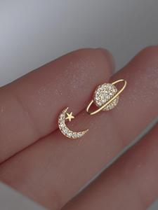 Arete de diseño asimétrico y moderno con luna y estrella, arete de poste con decoración de diamantes de imitación, joyería elegante y combinable para regalo de chicas, accesorios clásicos de moda femenina para uso diario