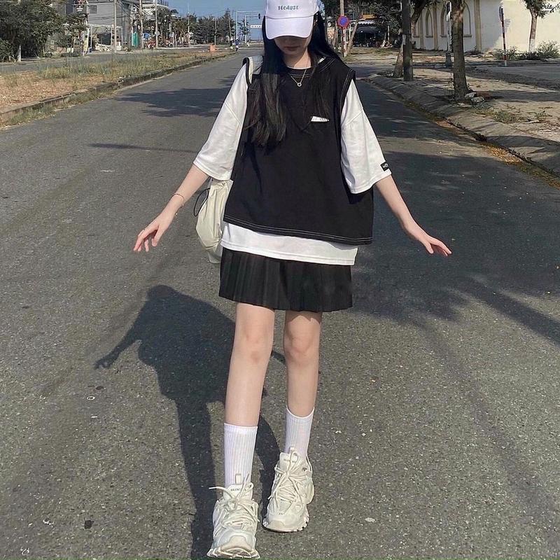 Set 2 áo, gồm áo gile chỉ nổi và áo thụng cổ tròn, size dưới 60kg Kem Women Nữ Top Jean Nhung Voi