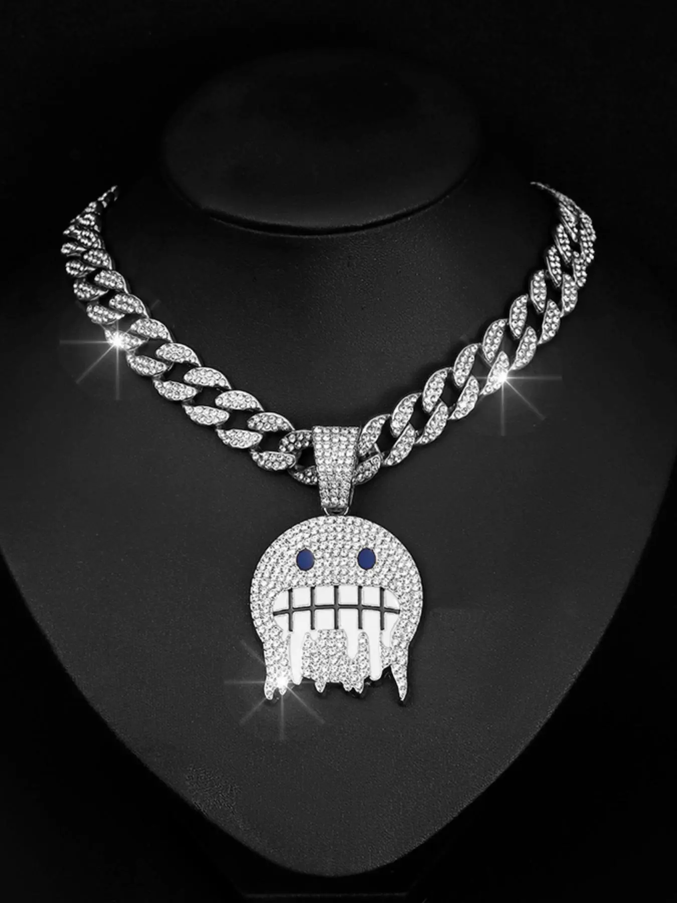 Unisex Punk Style Zinc Alloy Chain with Smile Face Expression Pendant Necklace, Rhinestones Decor Chain Necklace, Street Hip Hop Party Accessories without Box