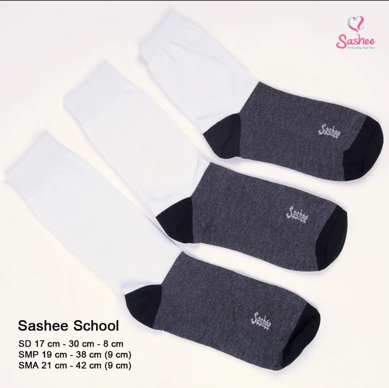Kaos Kaki Sashee Original  Anak Sekolah SD/MI/SMP/MTS/SMA/MA Hitam Putih