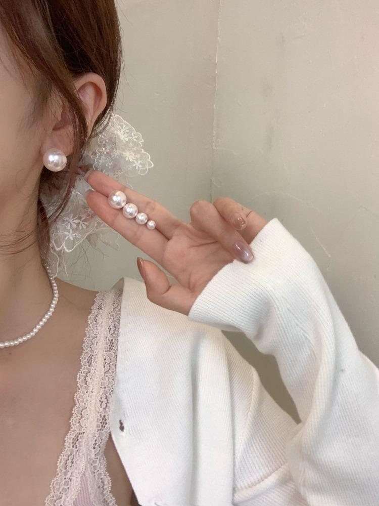 Product Introduction of Shijia Pearl Stud Earrings 2024 New Popular High-Grade Earrings 925 Silver Pin Earrings Female Light Luxury Temperament Ear Clip 1