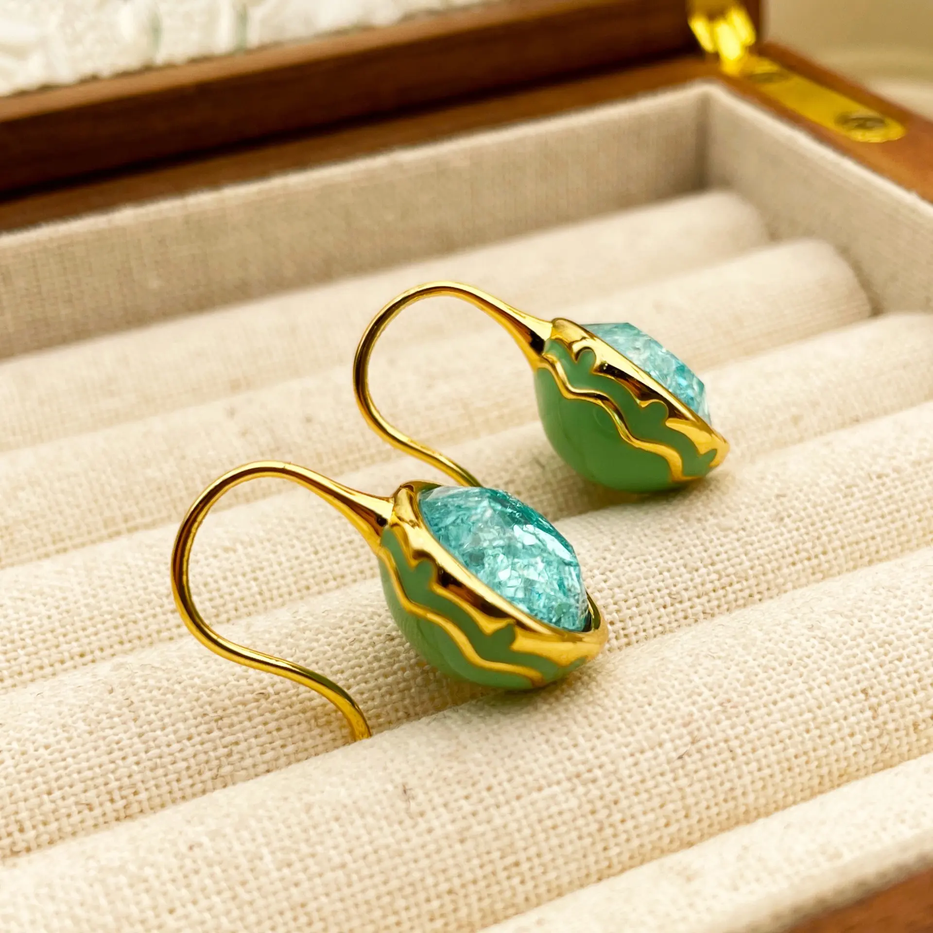 New Vintage Ice Crackle Gem Enamel Earrings