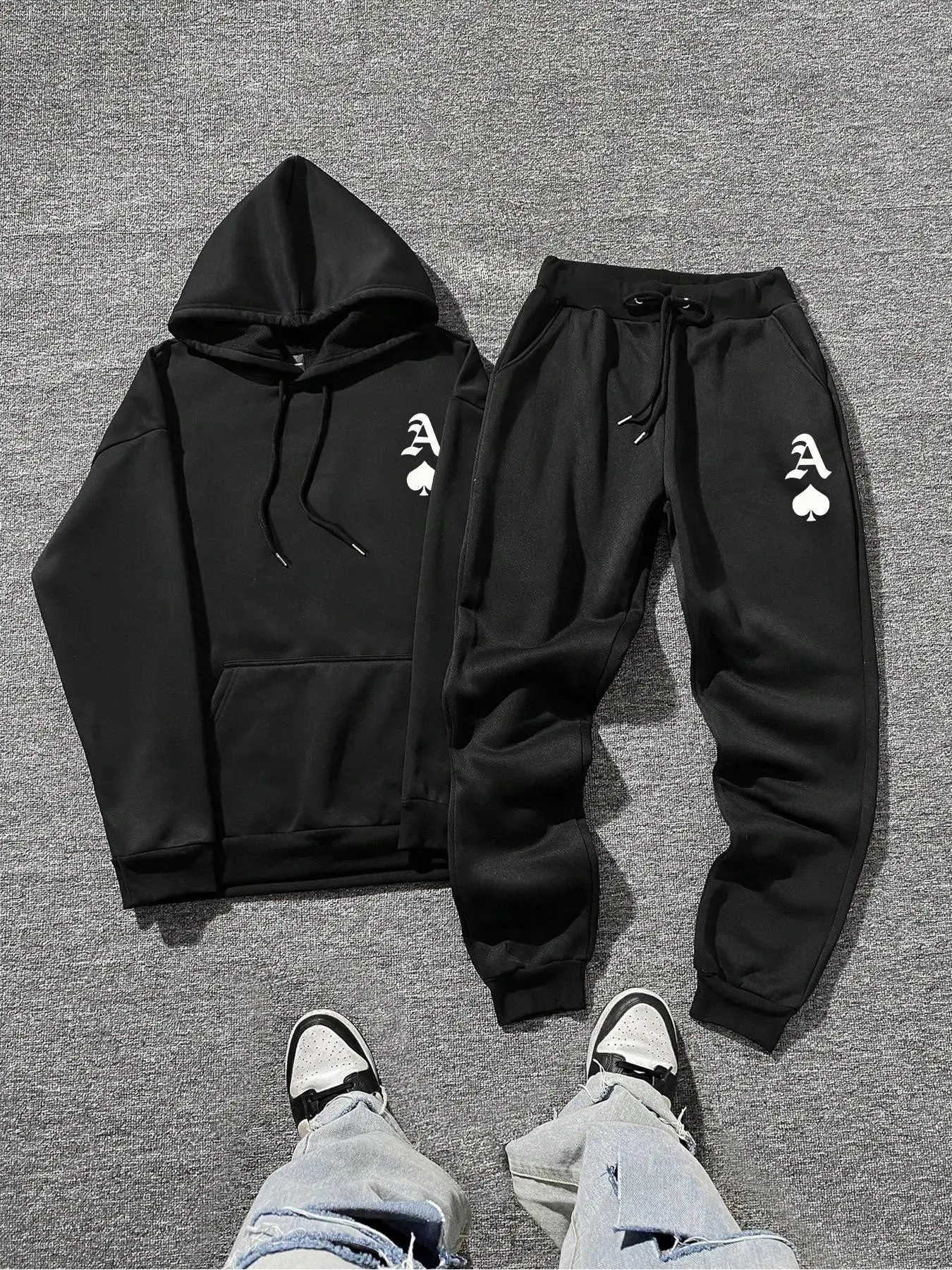 Men's Print Hoodie Top & Drawstring Waist Sweatpants Two-piece Set, Regular Fit Casual Long Sleeve Hooded Top & Pocket Jogger Pants for Fall & Winter, Men's Two-piece Outfits for Daily Wear, Men's Paris Tracksuit Mens Paris Tracksuit