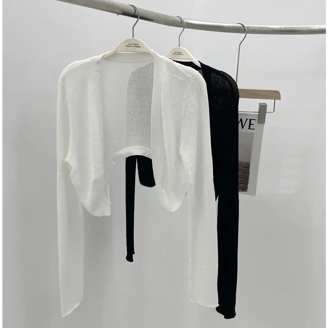 Áo Cardigan Dệt Kim Chống Nắng, Dài Tay, Co Giãn, Áo Sơ Mi Điều Hòa Không Khí Nhẹ Mùa Hè Cho Nữ, Áo Khoác Ngắn, Mùa Xuân Năm 2025 áo  cardigan  ngắn  croptop