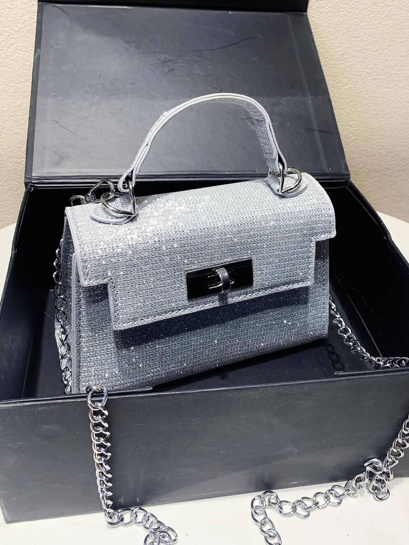 Women's Elegant Glittering Handbag, Fashionable Chain Strap Crossbody Bag for Party, Trendy All-match & Exquisite Handbag for Daily Use