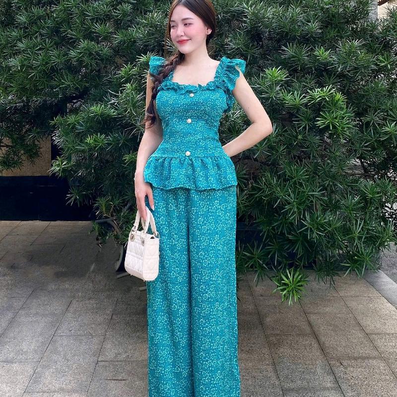 Bộ sét cúp ngực tay cánh bướm vải Mango áo có komút ngực quần suông size 40-58 kí eo<80 - Top