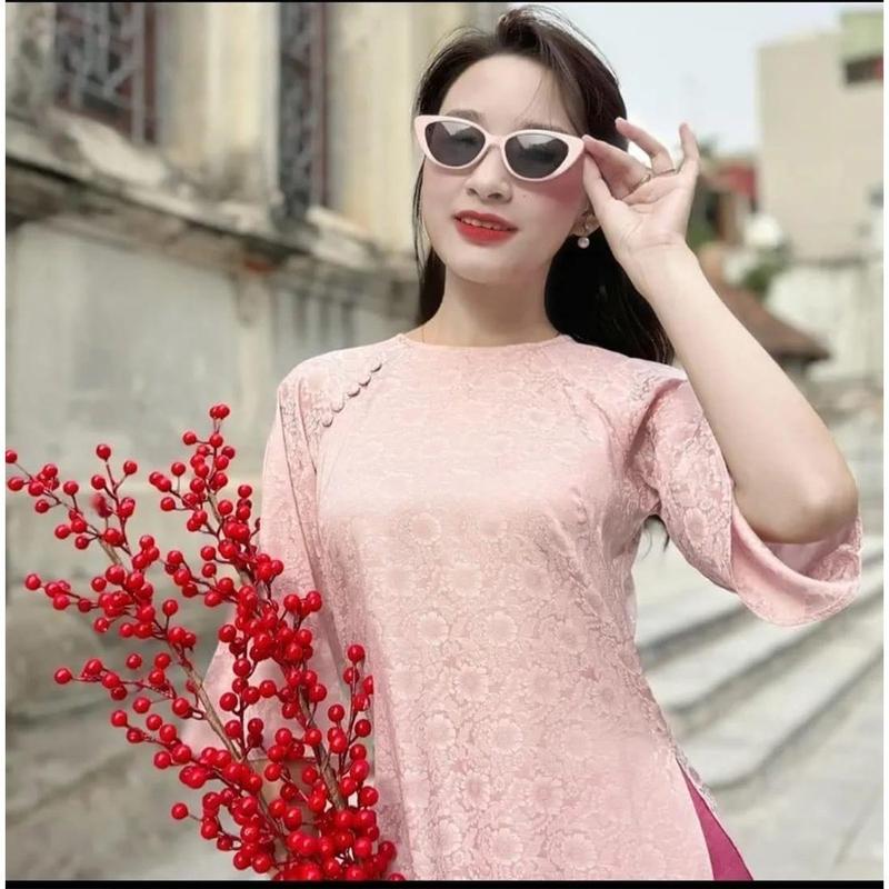 Áo Dài Cách Tân, Mẫu Dáng Suông Chất Gấm Hoa Hồng Cổ Tròn Đính Cúc Mặc Tết 5