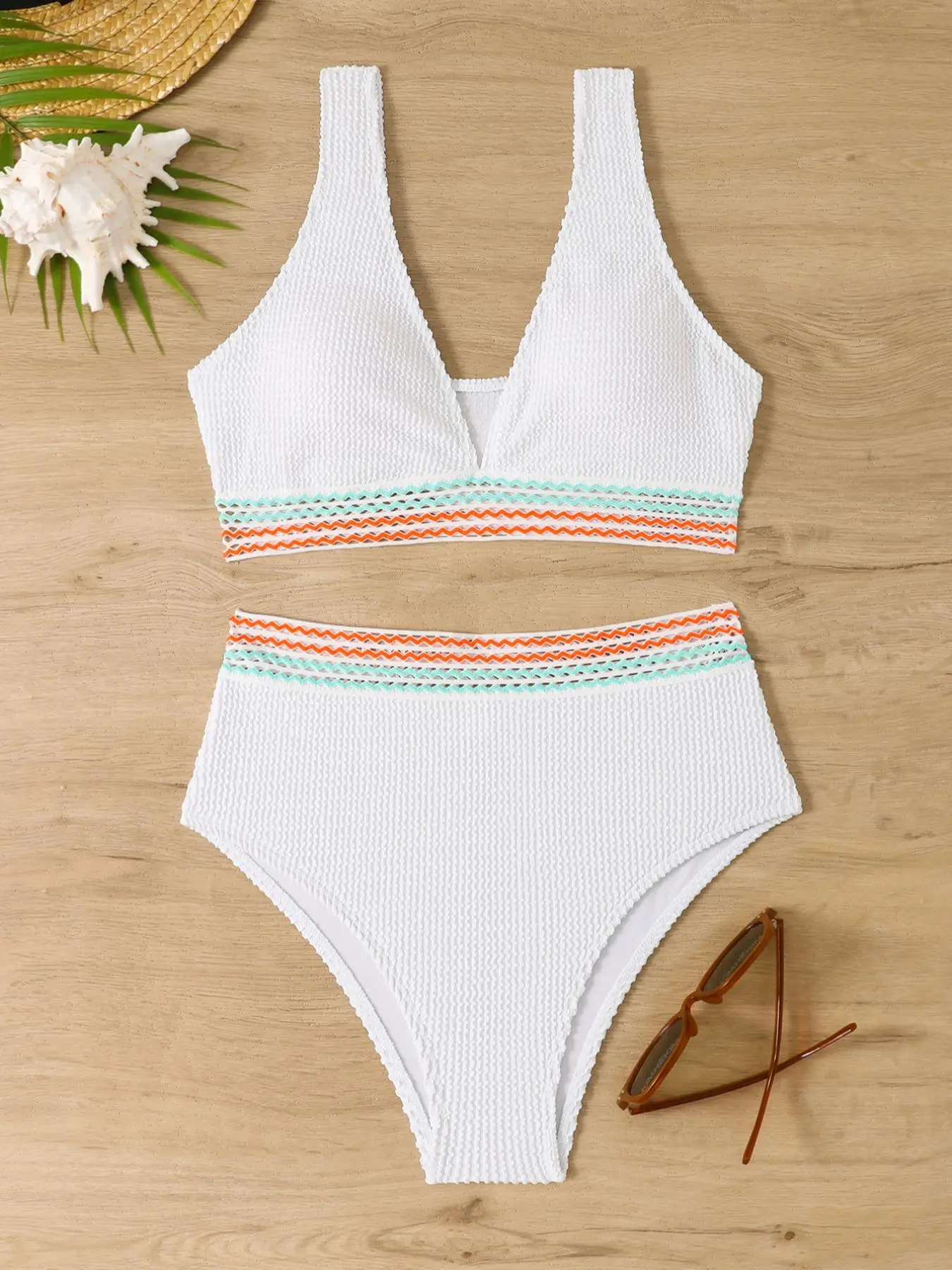 Women's Striped Tape Textured Hollow Out Bikini Sets, Chic Boho Casual Sleeveless V Neck Swim Top & High Waist Swim Knicker Swimsuit for Women, Beach Outfits, Bathing Suits Women