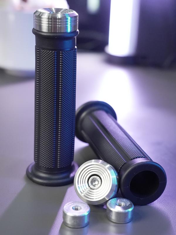 [COMBO] BAO TAY ĐEN VÀ GÙ PHAY DẸP MẪU NHỎ