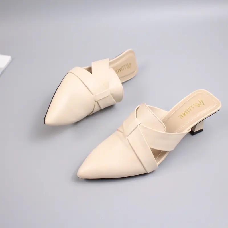 SỤC QUAI ĐAN CHÉO MŨI NHỌN 2 màu kem và đen size 35-42 , gót cao 5p, chính hãng bền đẹp đi êm chân Shoes GiàY Nữ hởgót guốc guốcbệt, đễ cao su chống trơn trượt DéP Sandal Women Đồng 5