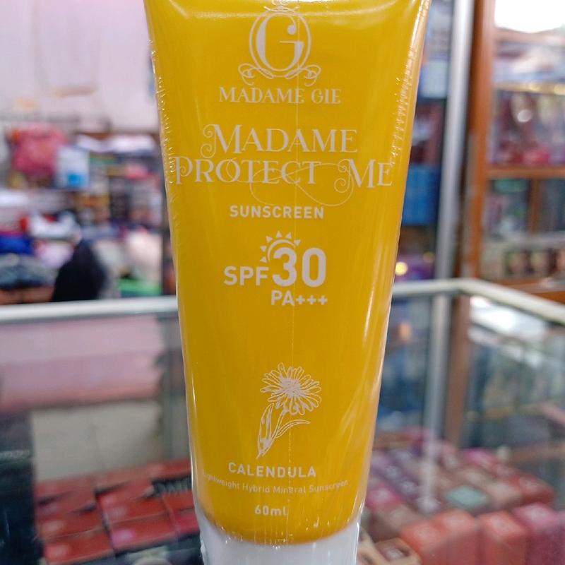 Sunscreen Madam Gie SPF30 PA+++ 60ml 0