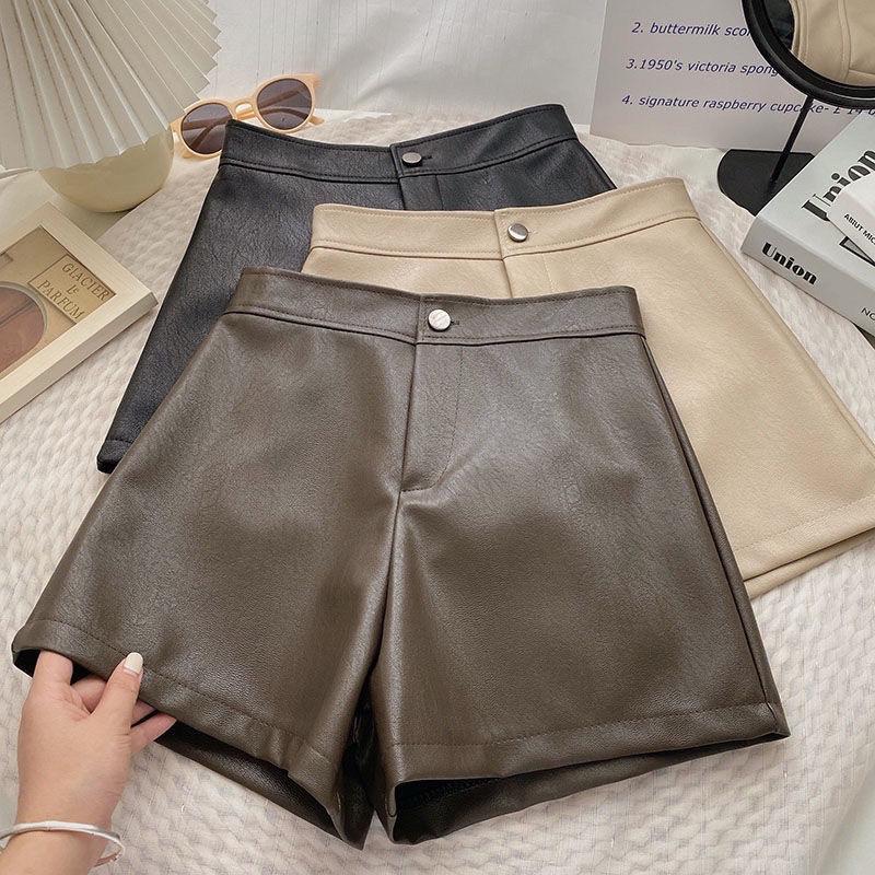 Product Introduction of (HÀNG MỚI) QUẦN SHORT DA TRƠN HÓT TREND NỮ, QUẦN DA ÔM BODY NỮ Women Tim Pants Nhung Voi 4