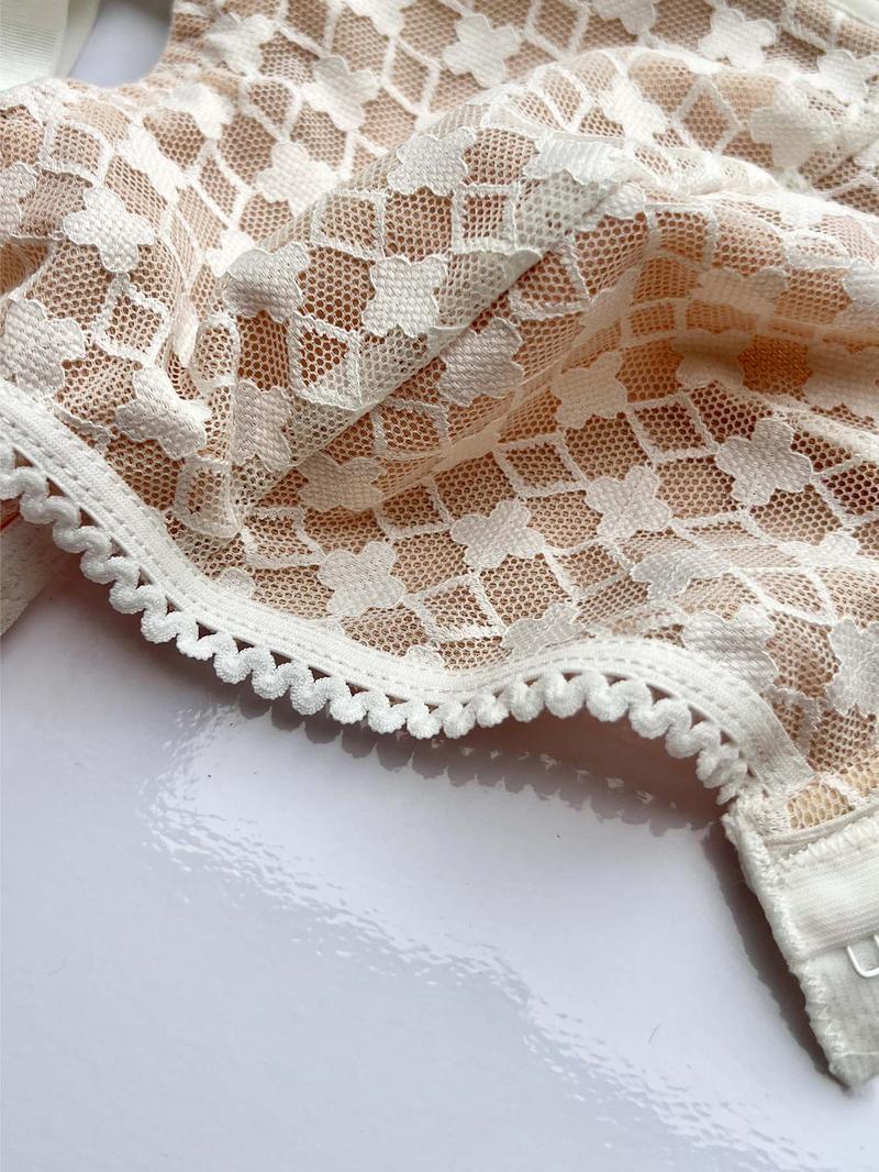 Product Introduction of 【Plus Size】 Floral & Geometric Print Underwire Bra, Casual Comfortable Breathable Buckle Front Bra for Daily Wear, Women's Plus Size Lingerie for All Seasons 7