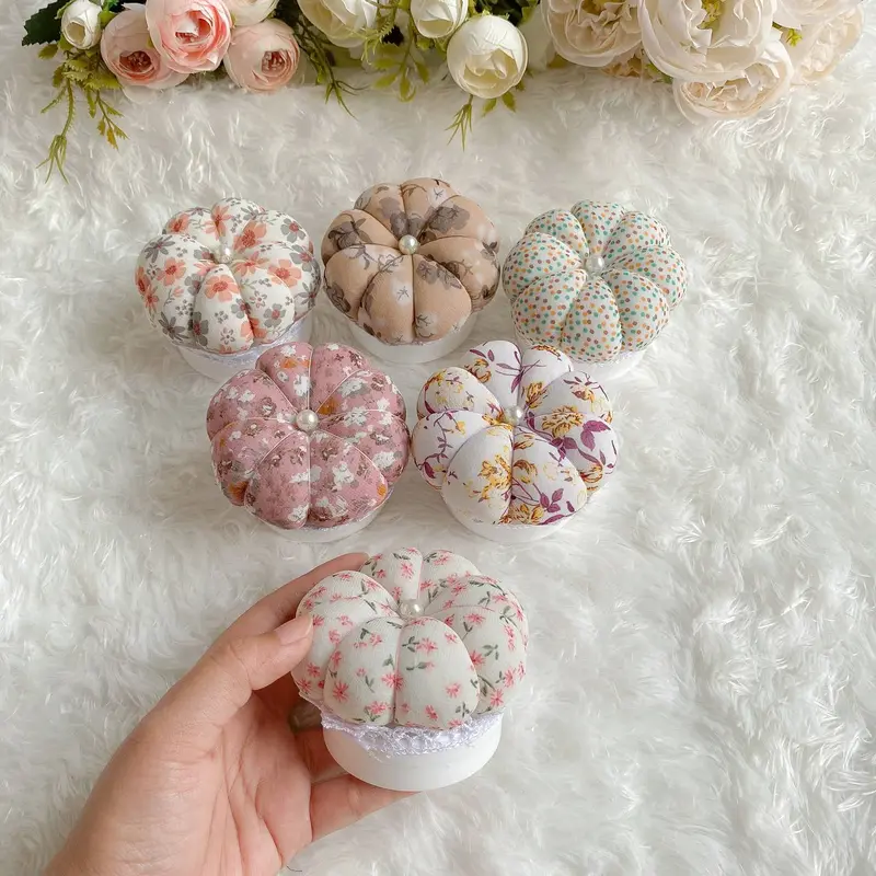 Pincushion Motif | tempat jarum pentul cantik | tempat aksesoris 1