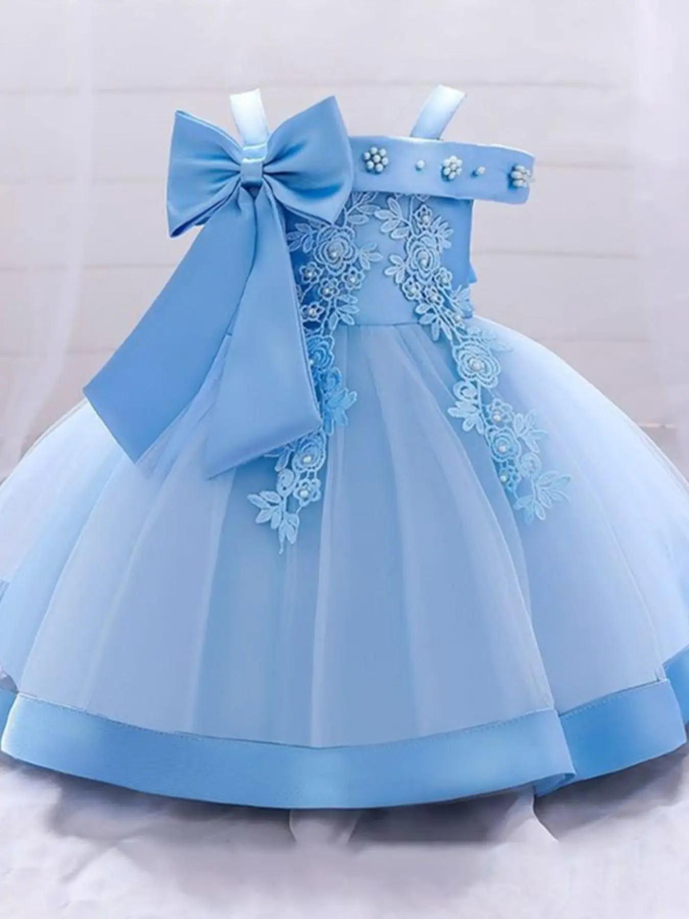 Infant Baby Girls Cold Shoulder Appliques Faux Pearls Big Bow Decor Tulle Dress, Elegant Contrast Mesh Fit & Flare Dress for Party Baptism, Newborn Baby Girl Birthday Dress