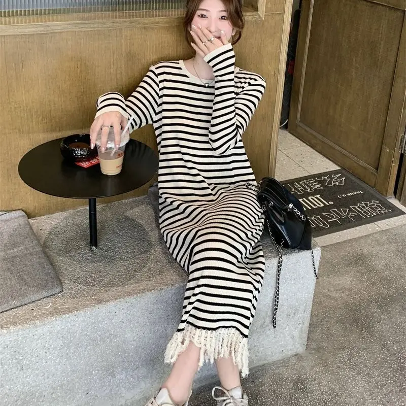 yikoo-Korea rajut maxi dress gaun lengan panjang bergaris dres wanita Casual