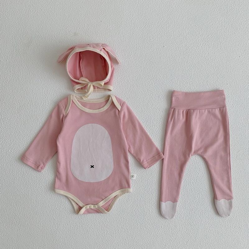 Bộ body kèm quần tất và mũ cho bé trai bé gái hàng Quảng Châu cao cấp vải nỉ cotton mềm mịn in hình thú đáng yêu Kem body  betrai begai