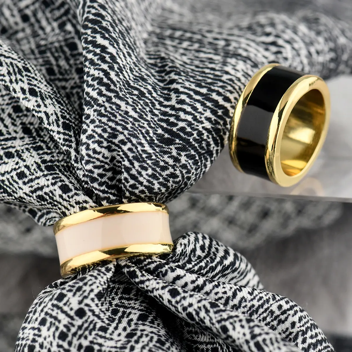 New Silk Scarf Ring Ring Simple Fashion Versatile Shawl Ring Muslim Headscarf Knot Ring Textured Square Scarf Ring
