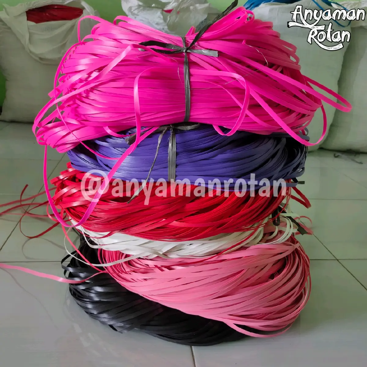 Bahan Rotan Sintetis Tipis Bentuk Pipih