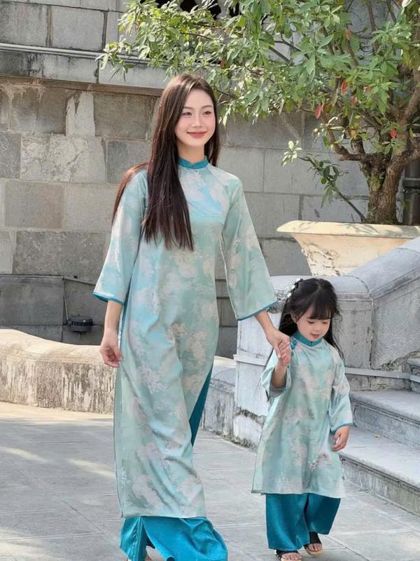 ÁO DÀI TẾT BÉ VÀ MẸ GẤM TƠ TẰM CAO CẤP PHỐI CÚC VAI SIÊU XINH CÁCHB ĐIỆU TẶNG KÈM VÒNG CỔ 7