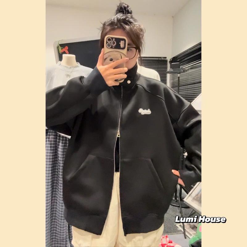 LUMI HOUSE - ÁO KHOÁC JACKET CỔ CAO MÀU ĐEN CHẤT XỐP 2 DA DÀY DẶN LIMIT KHOÁ 2  ĐẦU LOGO CAO SU NỔI K1