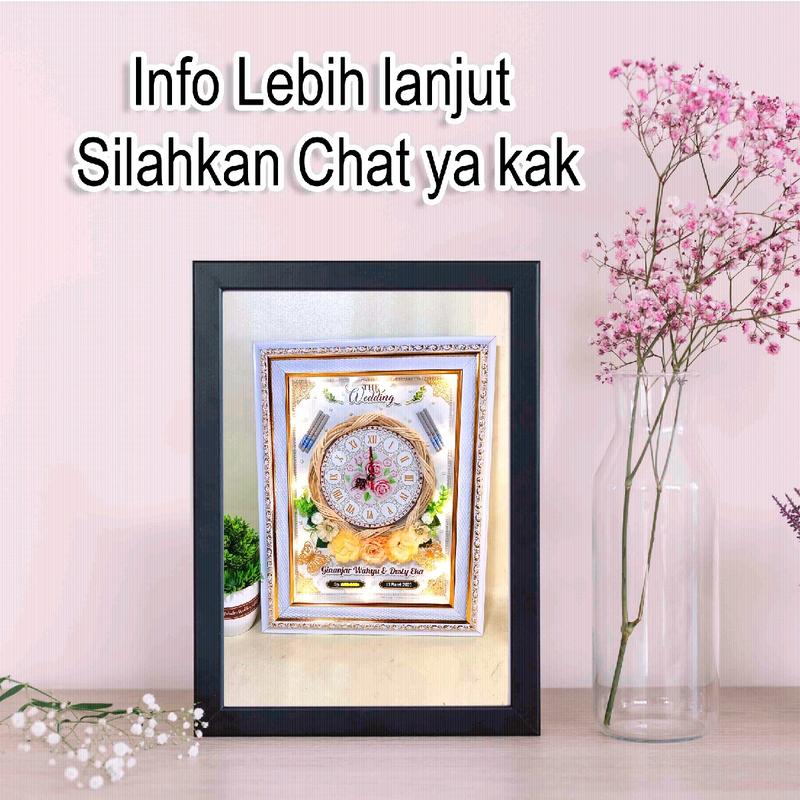 Bingkai Foto 3D/ Bingkai Pernikahan Jam Rotan Modern Dipasang di Dinding 0