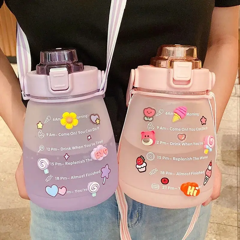 Bình nước 1300ml Cute chia vạch và có khung giờ nhắc nhở uống đủ nước 8