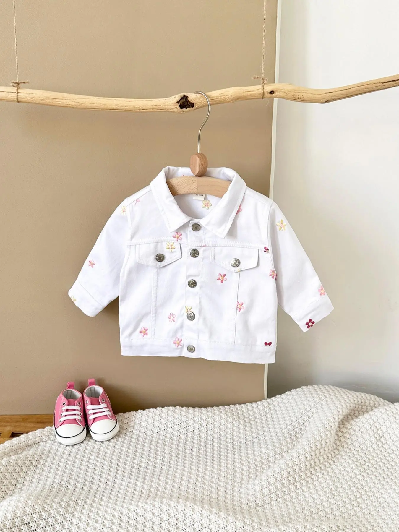Girl's Floral Embroidery Button   Jacket, Casual Long Sleeve Collared Outerwear for Spring & Fall, Kids Clothes for Daily Wear