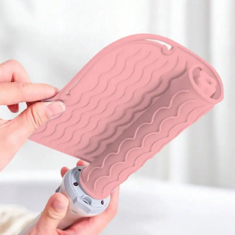 Portable Heatless Hair Straightening Iron Mat, Silicone Heat Resistant Hair Straightener Pad, Hair Styling Tool Accessories for Home & Travel 7