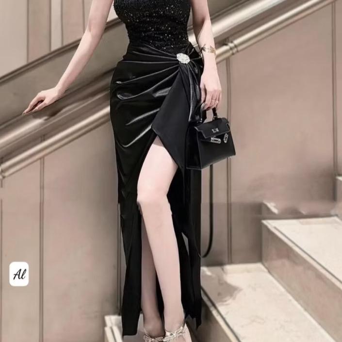 có bigsize đầm lụa yếm phối kim sa xẻ tà sang chanh kem tag  Dress 4