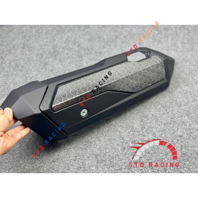 Ốp pô KIỂU 350i MẪU CACBON TỔ ONG sử dụng cho Honda SH 125i/150i 2020- 2024 phụ kiện xe máy