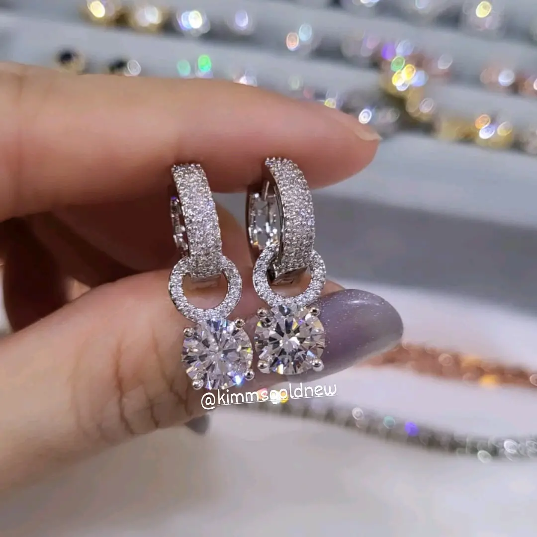 Anting klip Cantik
