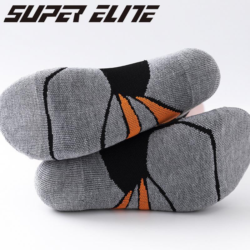 Fashionable color blocking thick sole anti slip and odor proof low cut sports socks, outdoor sports socks, sweat absorbing basketball socks, running fitness socks 3