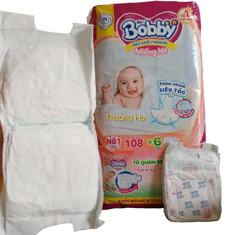 Miếng lót sơ sinh Bobby NB1 108+6 / NB1 64+4 cho bé sơ sinh dưới 5kg (bé dùng kèm tã vải) hoặc người lớn dùng thay thế băng vệ sinh. (HSD 2028)