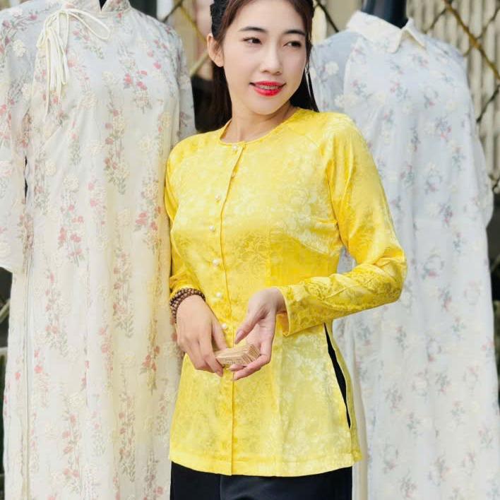 SET BÀ BA GẤM TAY DÀI CỔ TRÒN NÚT NGỌC 3