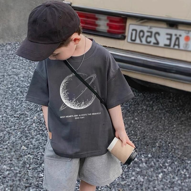 [kho sỉ mẹ gạo] Bộ quần và áo Hè Bé Trai Chất Vải Coton Mềm Mát Màu Xám Sang Trọng, Áo màu xám chất coton và quần màu xám, Size 8-30kg, One Day Cotton Cho Bé Jean