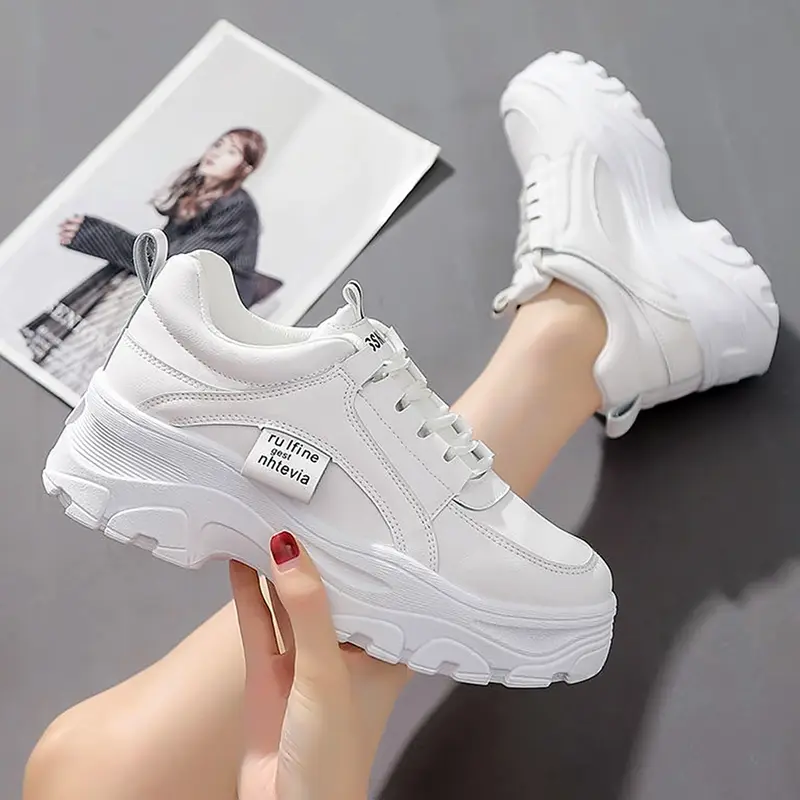 Giày thể thao nữ đế cao mẫu siêu nhẹ Sneaker Sport Cao Su 0
