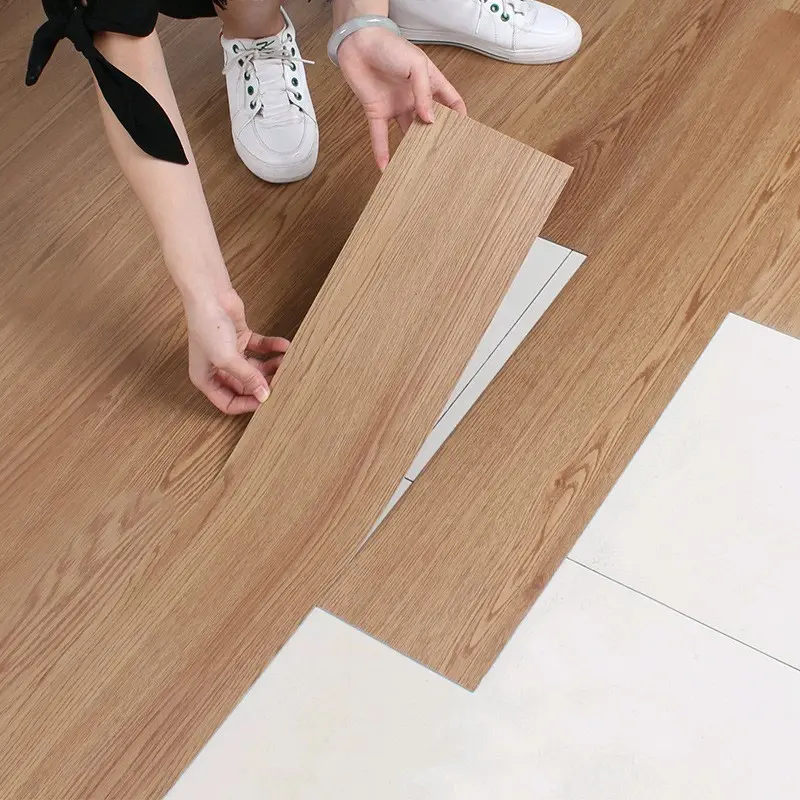 Lantai vinyl Flooring sudah ada perekatnya 3