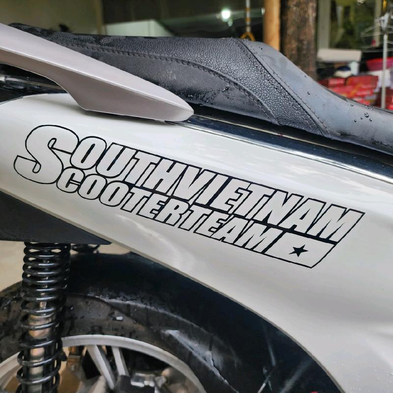 DECAL TEM LOGO TRANG TRÍ  DÁN XE MÁY  MÀU HOLOGRAM KIỂU CHỮ SOUTHVIETNAM PHONG CÁCH CỰC NGẦU Nhãn Dán Sticker