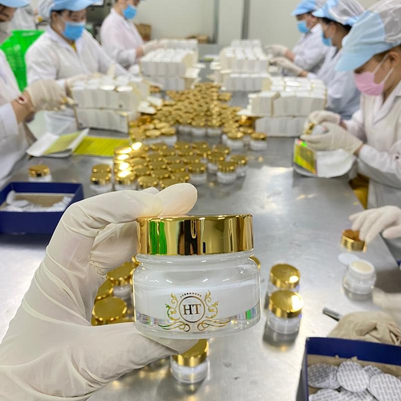 Combo 2 kem nám 30g hổ trợ dưỡng trắng tặng 1 kem 30g  cùng loại