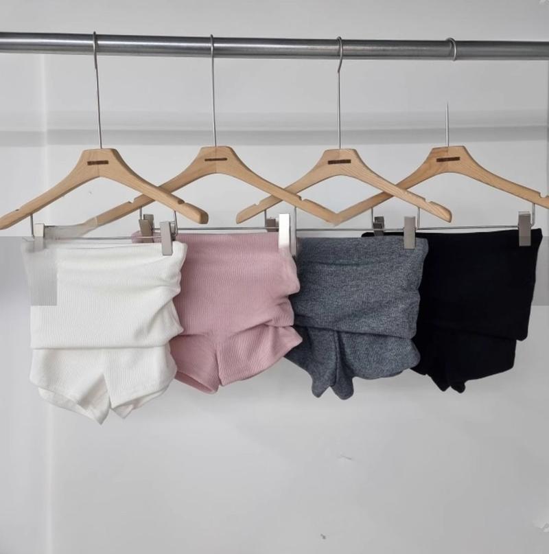 Product Introduction of Quần Đùi Nữ Cạp Cao Gợi Cảm, Dành Cho Nữ, Dáng Ôm, Màu Trơn Co Giãn, Quần Hot, Quần Bodycon Sành Điệu, Hợp Xu hướng, Bộ Sưu Tập Xuân Hè, Năm 2025, Bán Chạy, [Được Bán Tại Cửa Hàng] 3