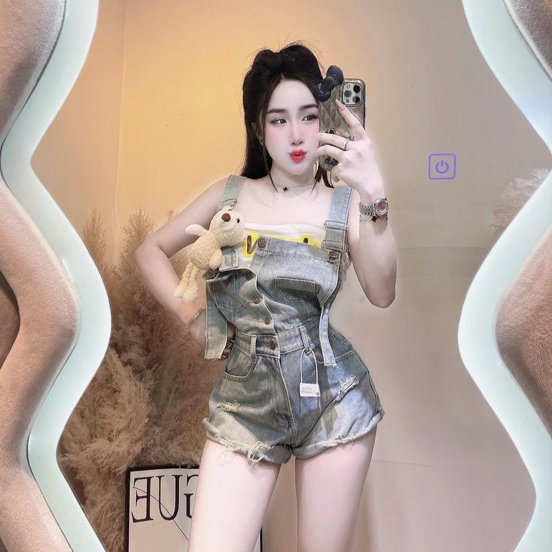 Yếm Jean Rách 2 Dây Màu Bụi Xinh Xắn