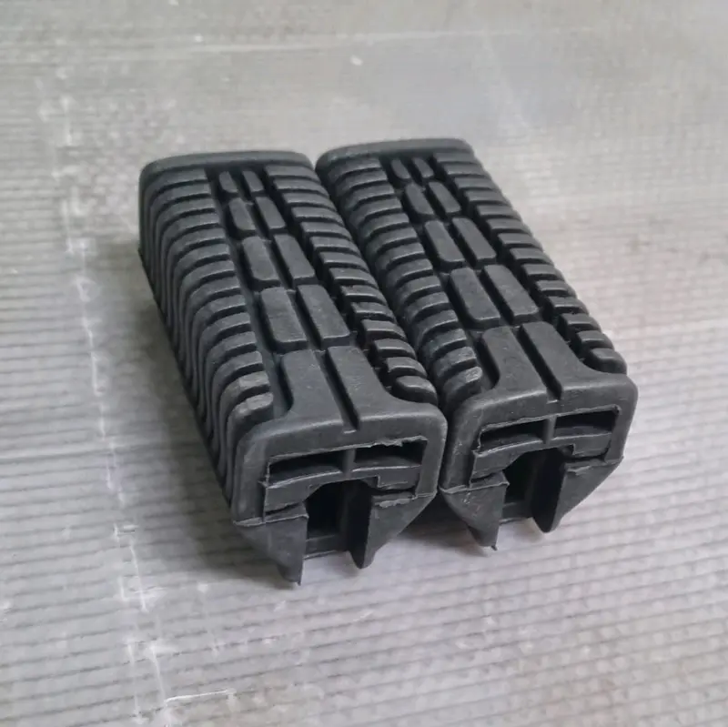 Footstep Depan Karet Hitam Universal Yamaha Honda Motor Motorcycle