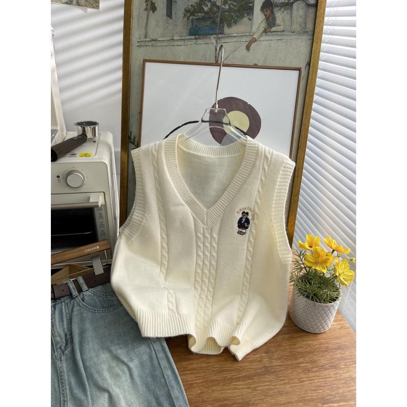 ÁO GILE LEN VẶN THỪNG THÊU NGỰC QUẢNG CHÂU CHẤT ĐẸP, GHILE LEN NỮ CỔ TIM MẪU MỚI áo  gile