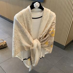 Tudung Persegi Besar Linen Kapas, untuk Wanita, 130cm, Sesuai untuk Bilik Berhawa Dingin Musim Panas, Selendang Luar, Nipis Musim Bunga dan Musim Luruh, Sutera Pelindung Matahari Baharu mewah Scarves