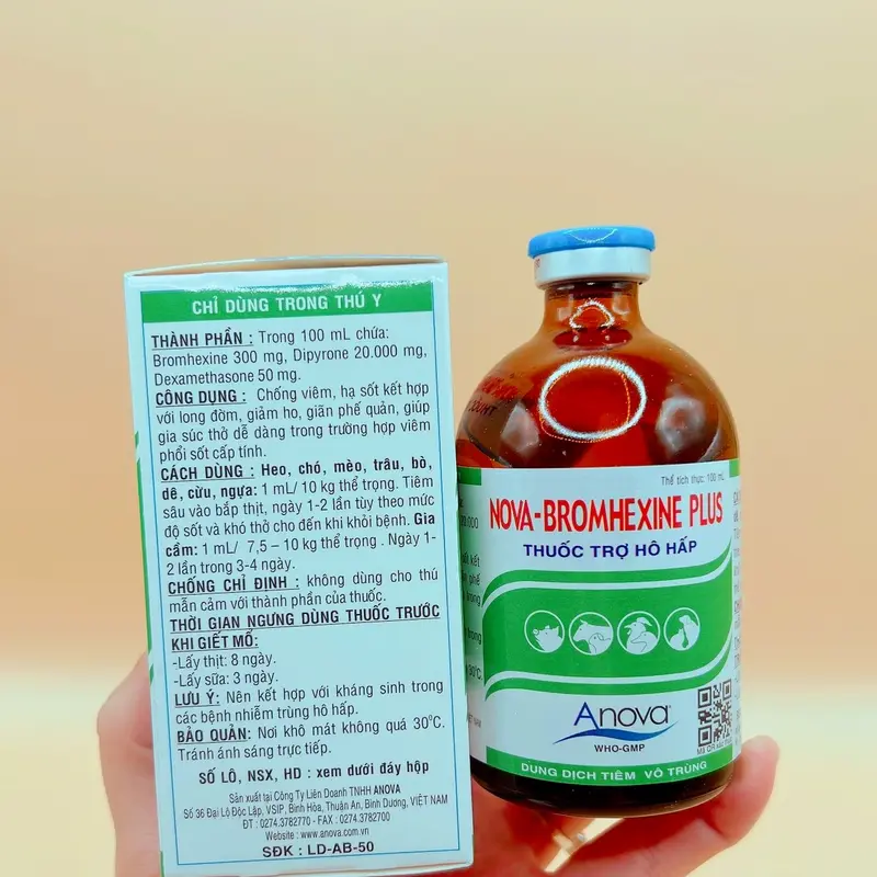 Nova Bromhexine Plus 100ml tiêm hỗ trợ hô hấp, long đờm dễ thở, giảm ho, thông khí quản cho gia súc, gia cầm, gà đá, gà chọi 1
