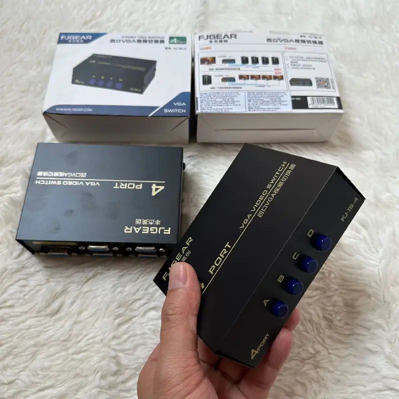 Hub 4 CPU ra 1 VGA. Hub chuyển 4 CPU ra 1 VGA 3
