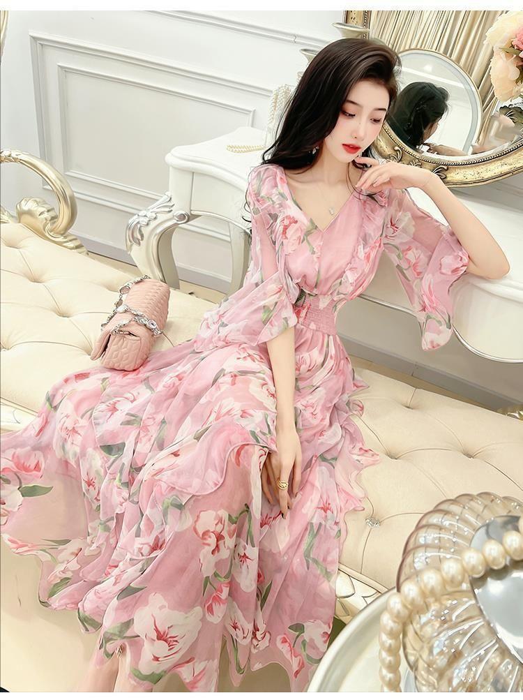 Product Introduction of Váy Voan, Shi Tong Tùy Chỉnh, Ngọt Ngào Và Thanh Lịch, Bộ Sưu Tập Mùa Xuân Và Mùa Hè 2022, Hàng Mới Về, Dành Cho Nữ, In Hình, Cổ Chữ V, Váy Dài Trung Bình Có Khóa Women Dress Màu Hồng 7