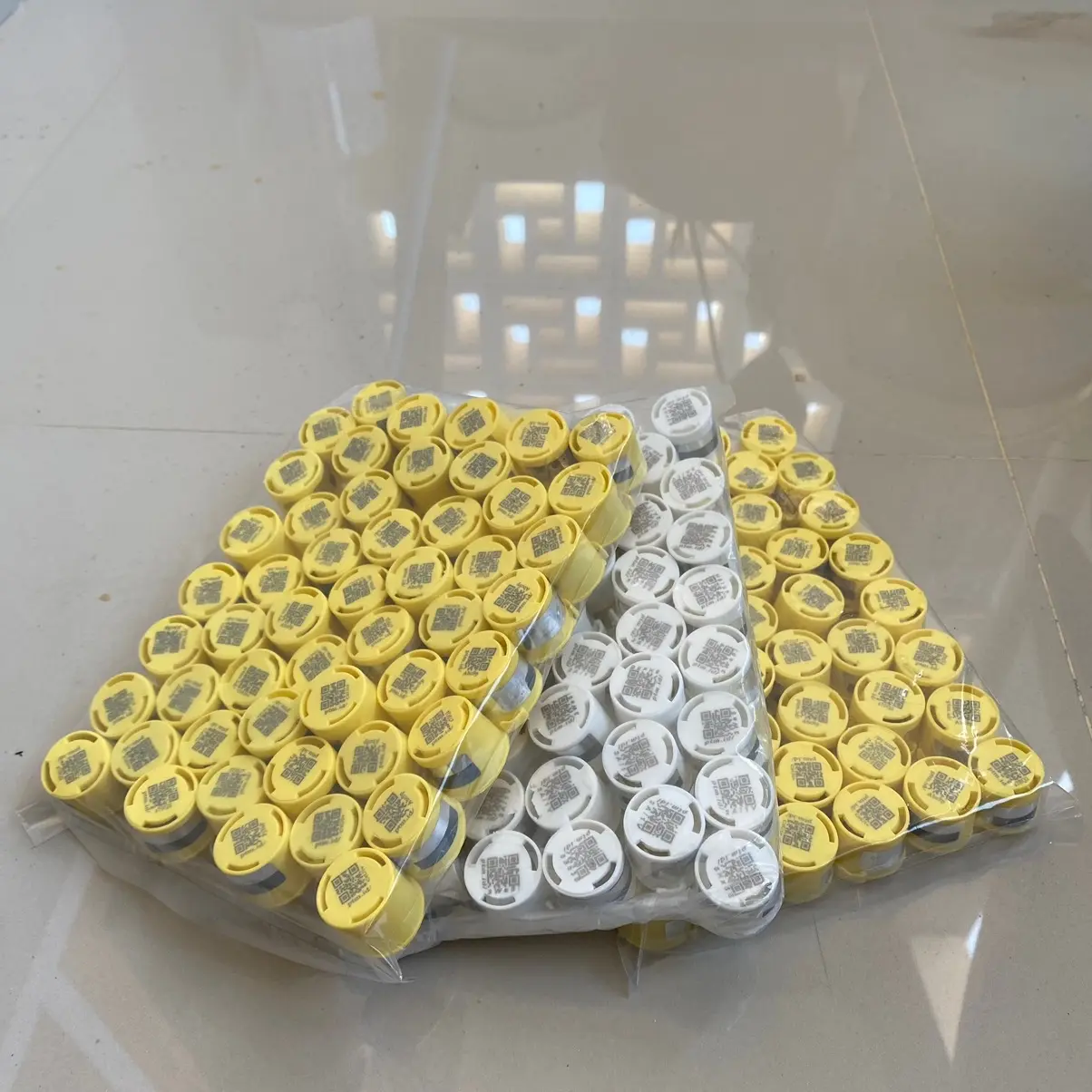 Tutup plastik segel gas lpg 5,5 12kg original 500pcs
